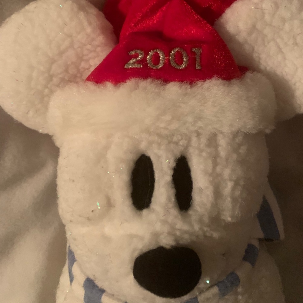 2001 Disney Store Mickey Mouse Snowman